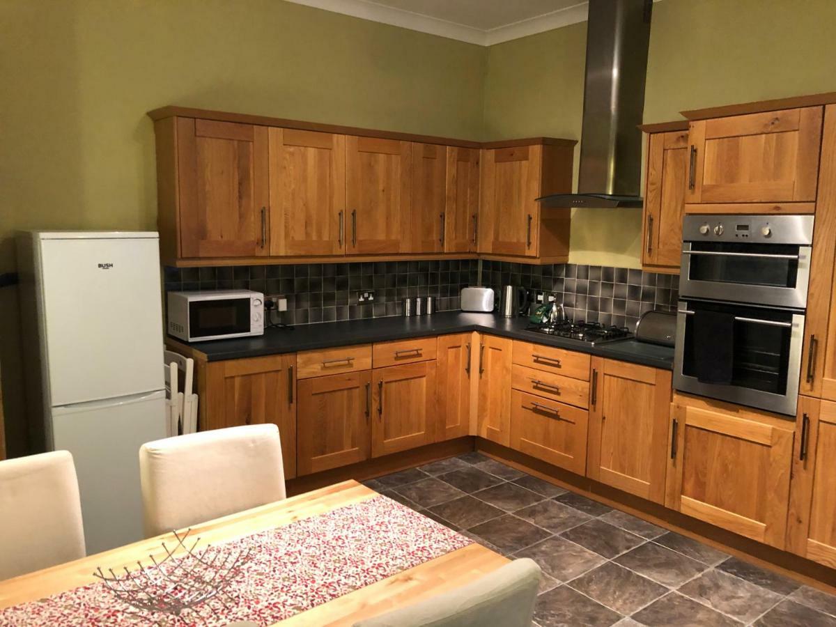 Oban Town Centre Apartment Exterior photo
